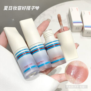 SOMBRA LIQUIDO CON BRILLO HIDRATANTE GX1222