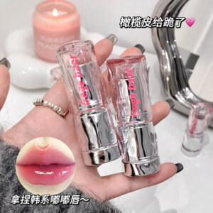 LAPIZ LABIAL LIGERO Y TRANSLUCIDO CON EFECTO AGUA GX1151