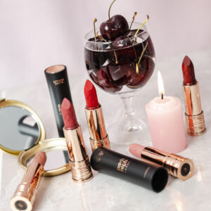 503604200 LAPIZ DE LABIAL MATTE 3.8G TONOS 1# AL 5#